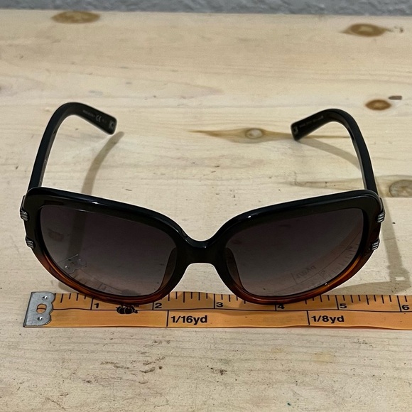 Dior sunglasses - Picture 14 of 16